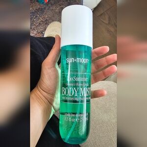 Sun + Moon Bio Summer Body Mist 253ml NWT